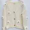 Online Gown Isa Margurit Cardigan Med Handlavet Blomster White