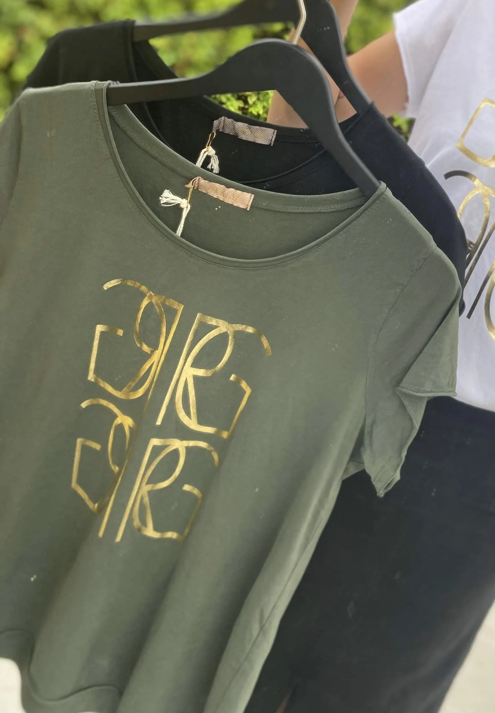 tshirt_mdcmarie_aw_milit_1.webp Outlet marta du chateau 1535 T-Shirt Mdcmarie Aw Military